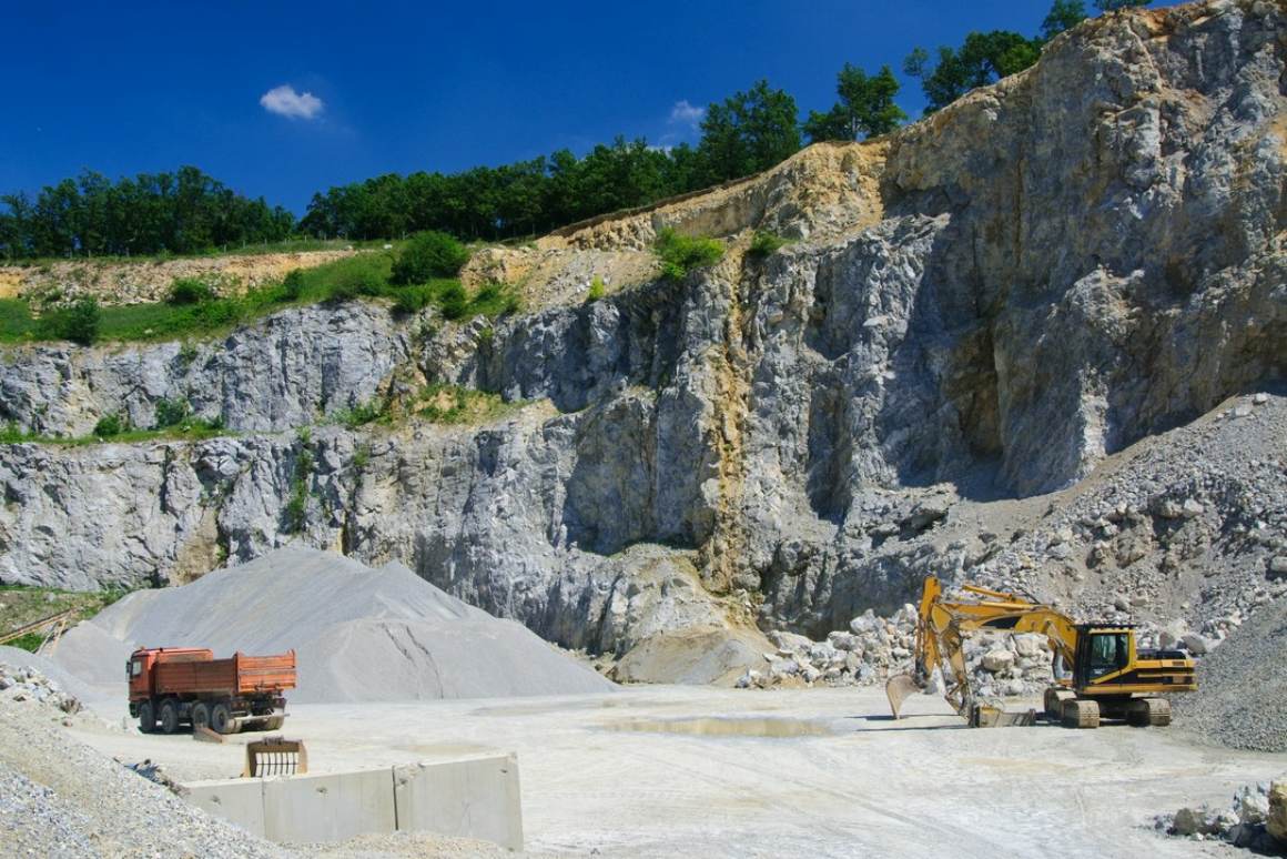 biały pył krzemionkowy